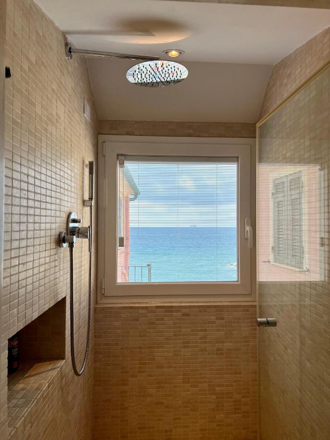 La Perla Di Boccadasse Genova Exterior foto
